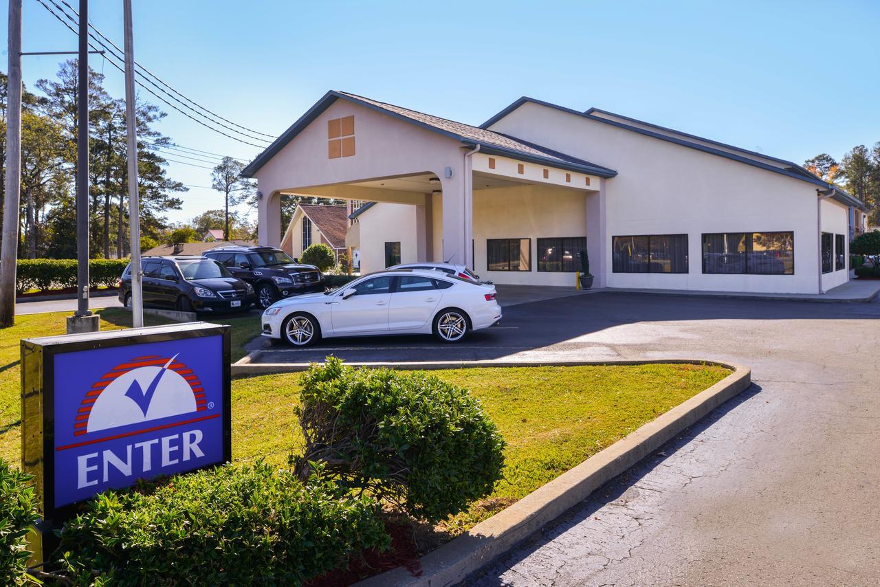 Americas Best Value Inn & Suites Bastrop Exterior foto
