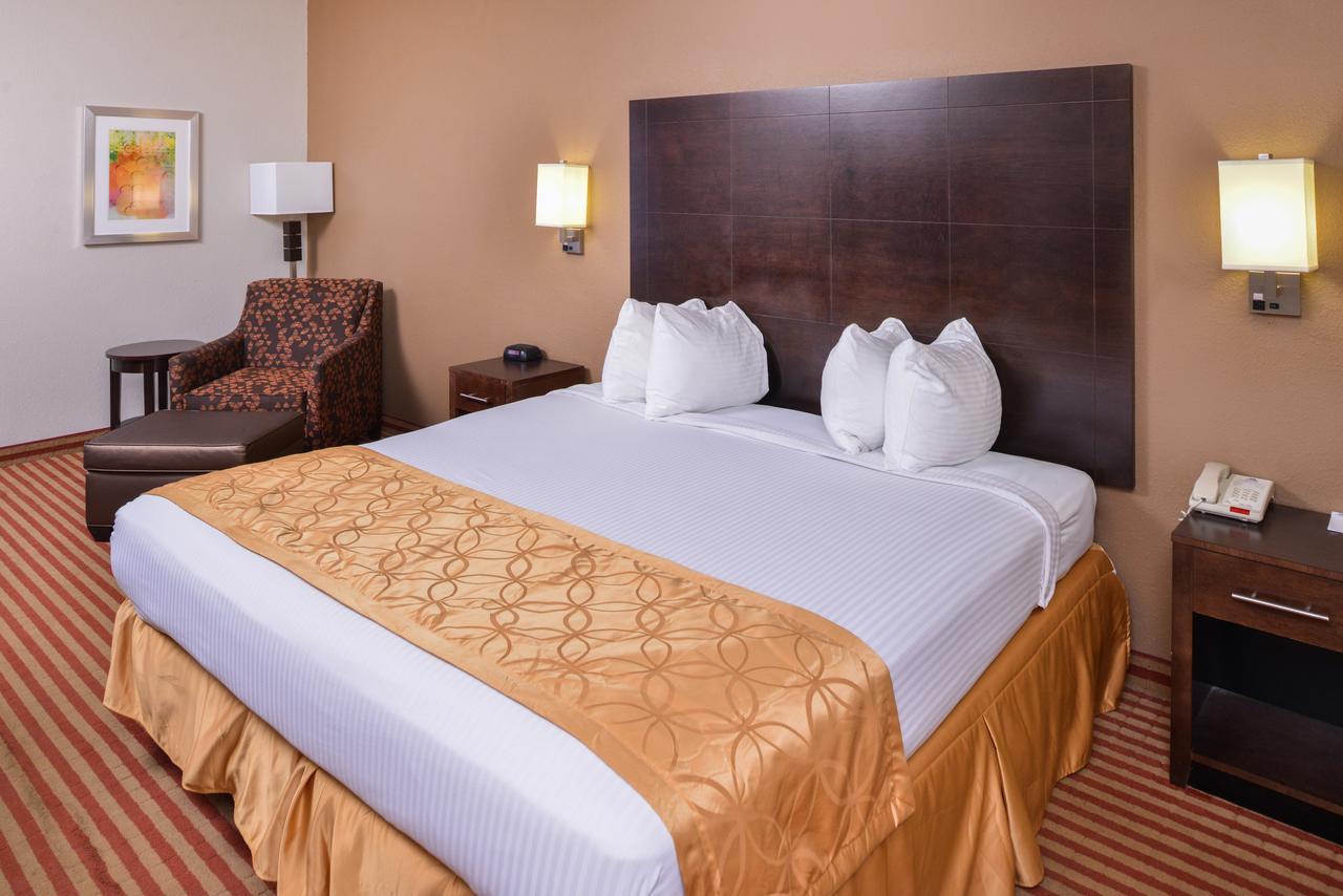 Americas Best Value Inn & Suites Bastrop Exterior foto